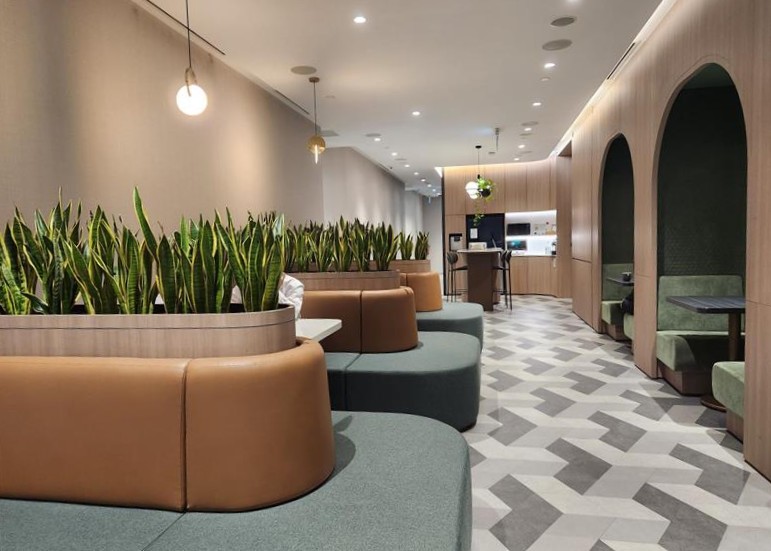Breakout Lounge
